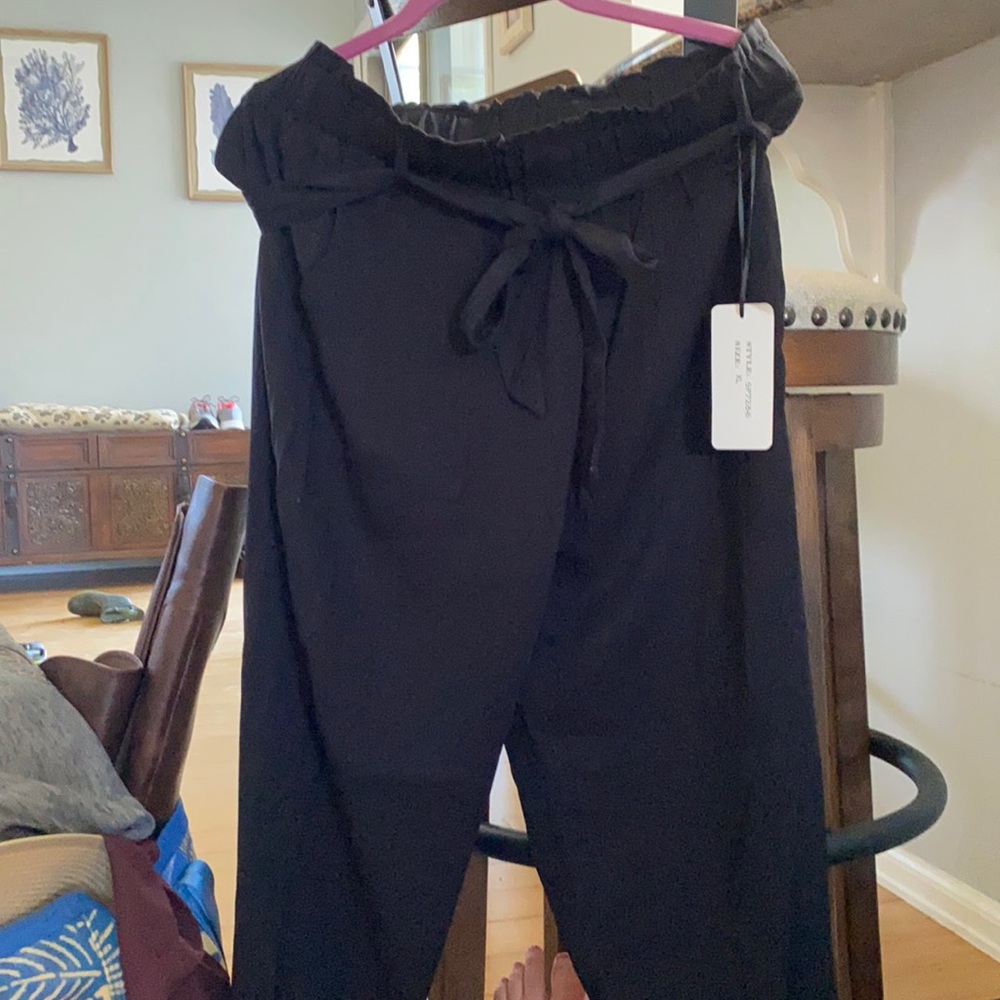 SOLD Nice summer pants